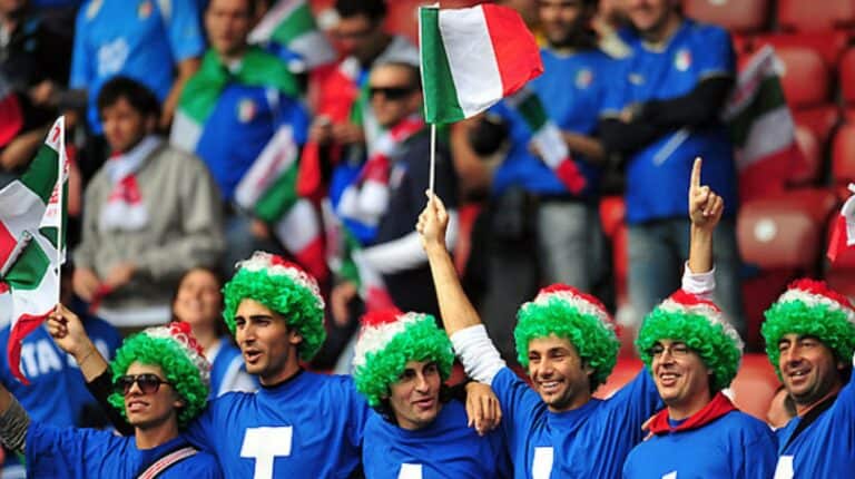 traditions La renaissance des traditions du football italien : comment les clubs locaux retournent à leurs racines