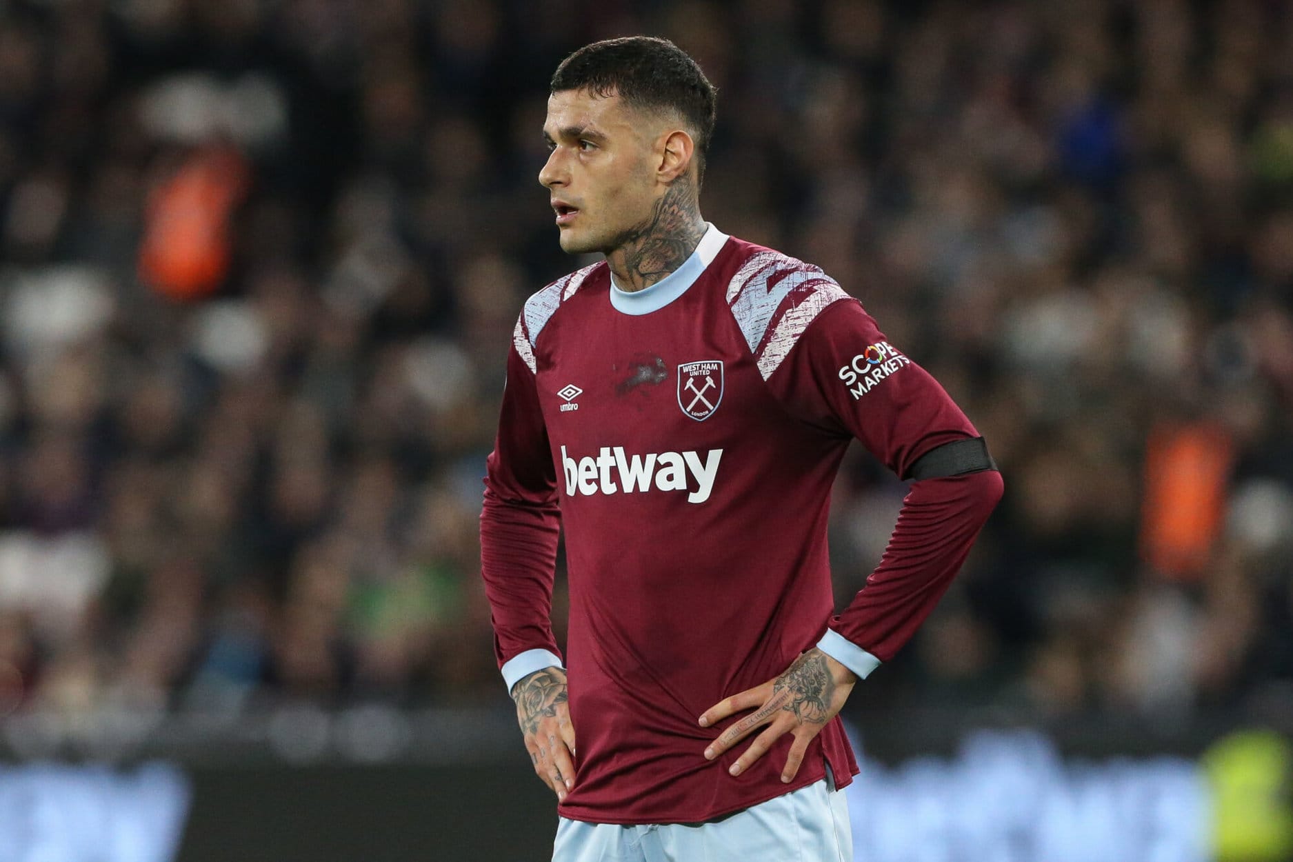 Trattative aperte con il club italiano West Ham su Gianluca Scamcca